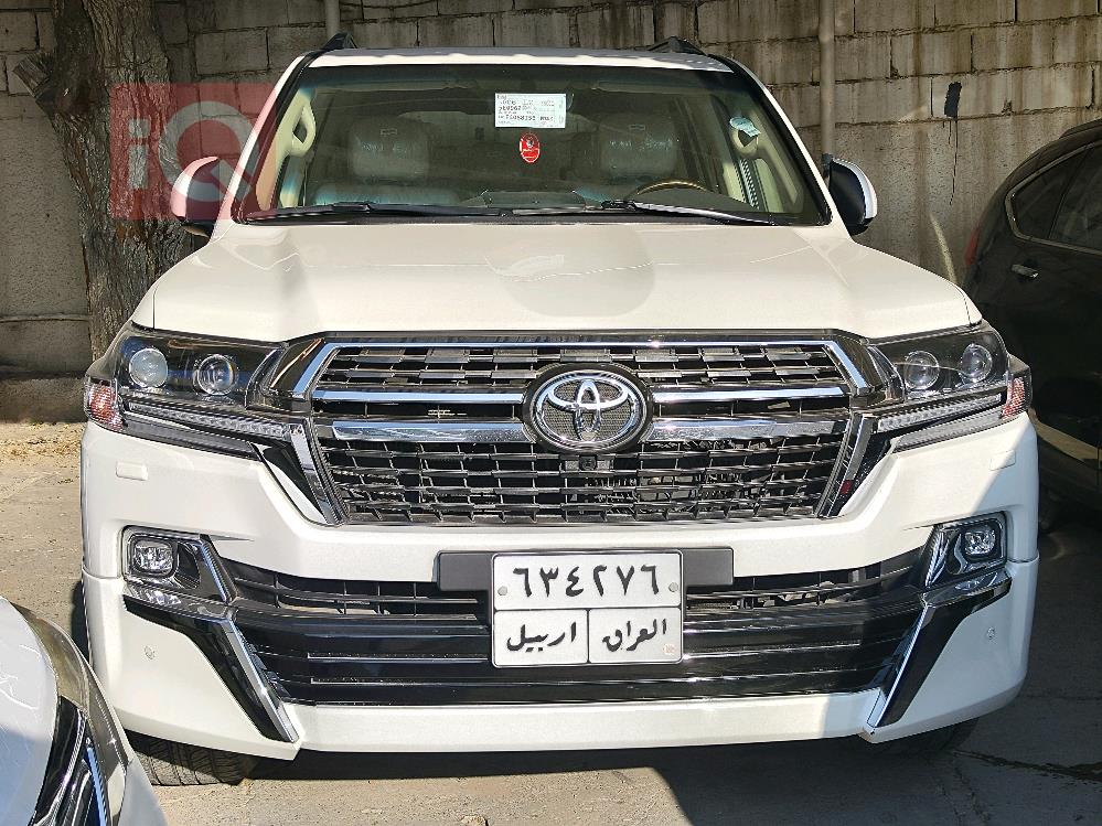 تويوتا لاندكروزر